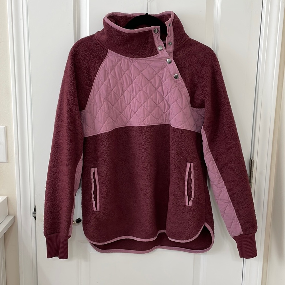 Abercrombie & Fitch Asymmetrical Snap-Up Fleece